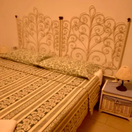 Livia * SantʼAnna Arresi